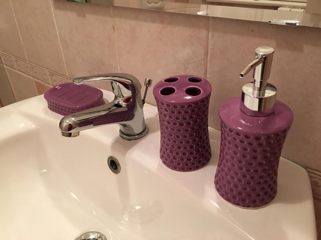 Dormi A Roma Panzió Kültér fotó