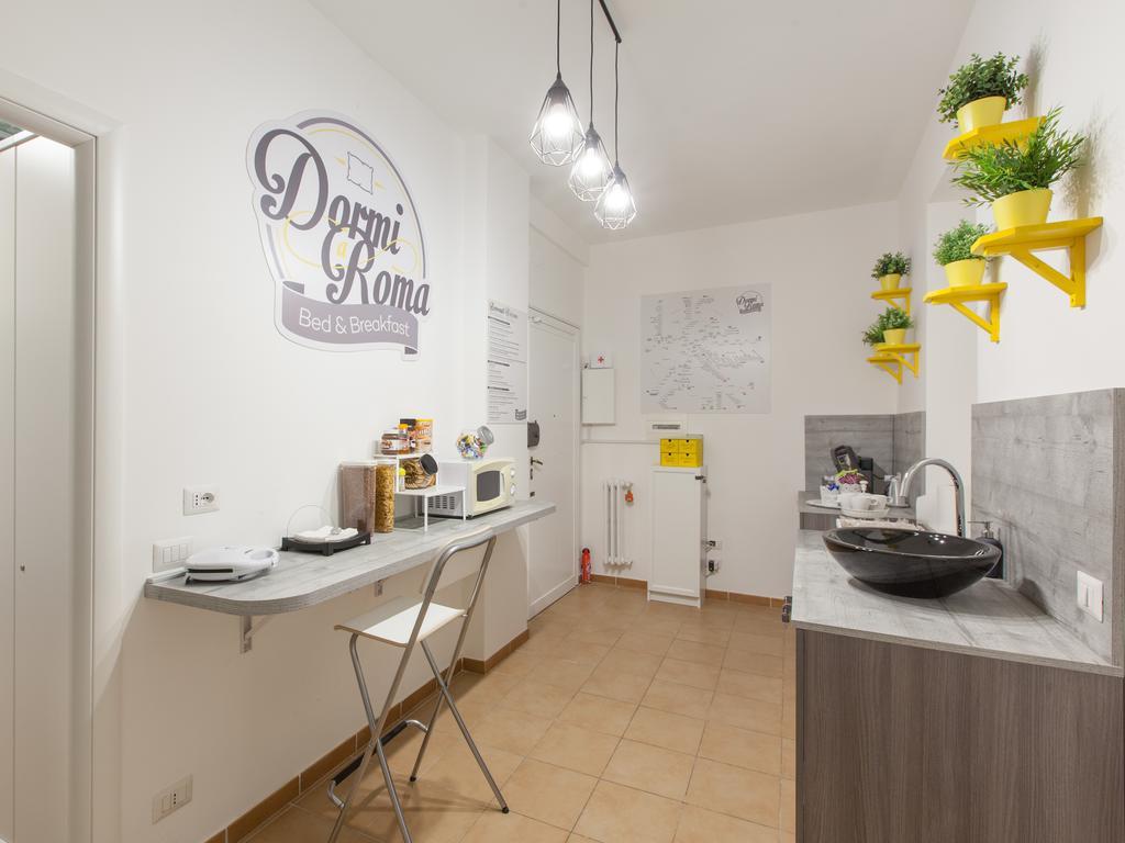 Dormi A Roma Panzió Kültér fotó